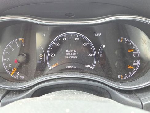 Used 2017 Jeep Grand Cherokee Altitude AWD/4WD image 25