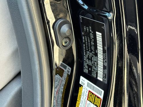 Certified 2026 Toyota Sienna LE FWD image 35