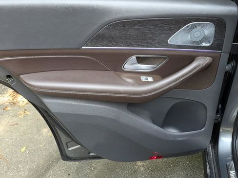 Used 2020 Mercedes-Benz GLE 450 4MATIC image 41