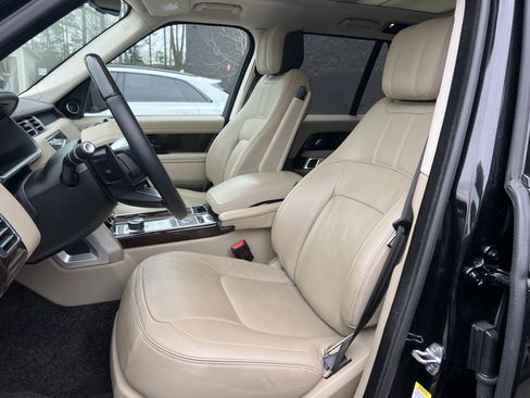 Used 2021 Land Rover Range Rover Westminster Edition image 12