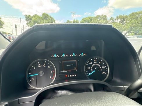 Used 2019 Ford F150 XLT w/ Equipment Group 302A Luxury AWD/4WD image 11