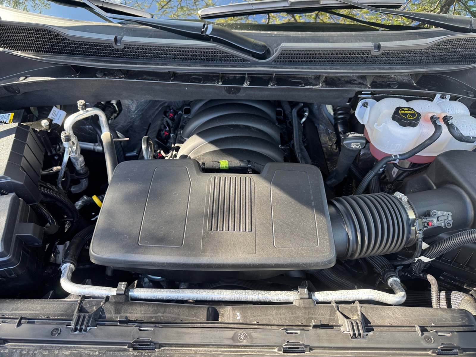 Used 2026 Chevrolet Silverado 1500 LT Trail Boss w/ Convenience Package II AWD/4WD image 10