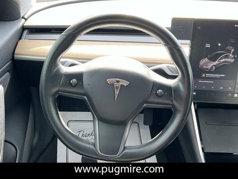 Used 2017 Tesla Model 3 Long Range image 24