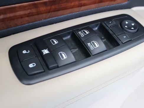 Used 2017 Dodge Durango Citadel RWD image 13