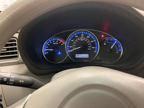 Used 2010 Subaru Forester 2.5X AWD/4WD image 2