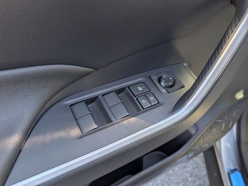 New 2025 Toyota RAV4 LE image 9