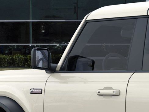 New 2026 Ford Bronco Outer Banks AWD/4WD image 22