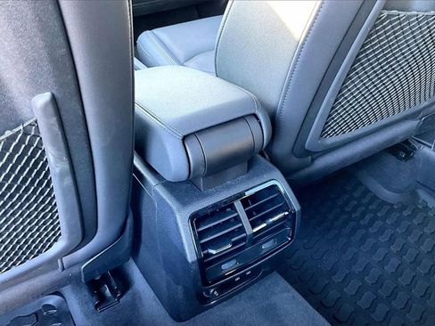 Certified 2022 Audi Q3 2.0T Premium Plus w/ Premium Plus Package image 18