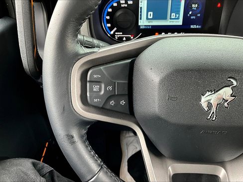 Used 2024 Ford Bronco Badlands w/ Sasquatch Package image 22