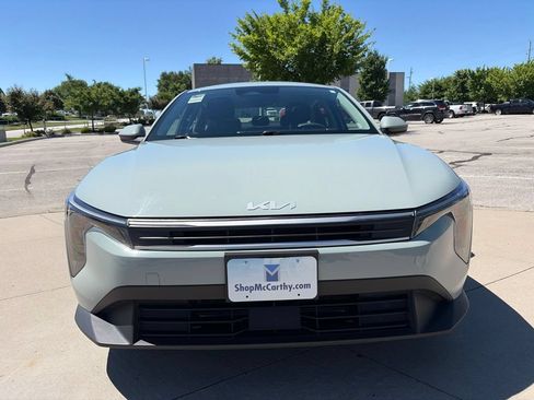 Used 2025 Kia K4 FWD image 3
