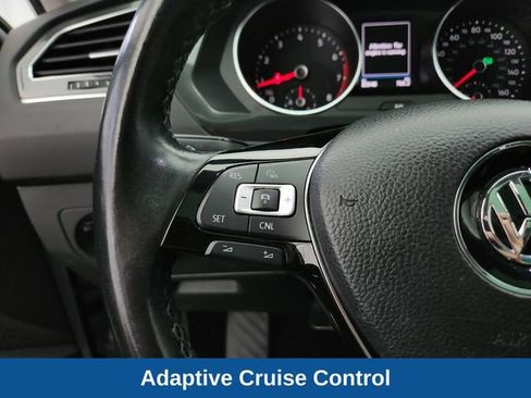 Used 2018 Volkswagen Tiguan SE FWD image 20