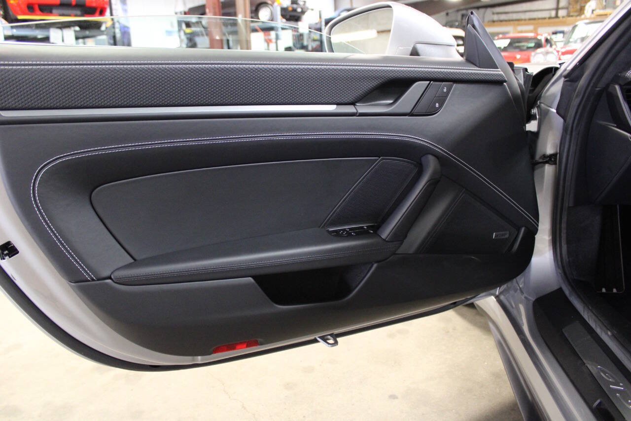 Used 2026 Porsche 911 GT3 RWD image 31