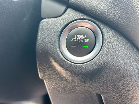 Used 2024 Chevrolet Equinox LT w/ LPO, Floor Liner Package FWD image 20