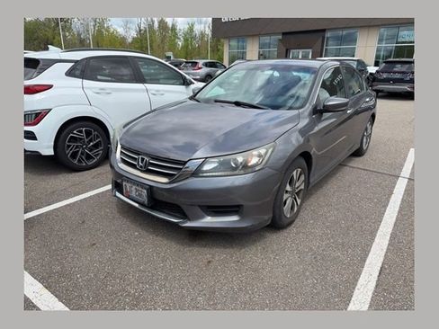 Used 2013 Honda Accord LX image 1