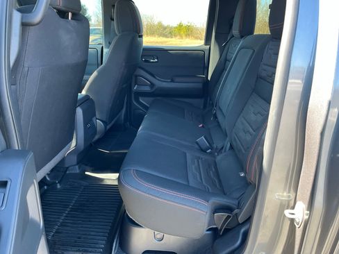 Used 2024 Nissan Frontier PRO-4X w/ Off-Road Protection Package image 22