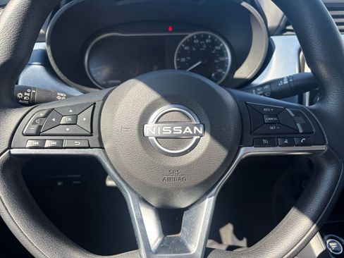 Used 2025 Nissan Versa SV image 25
