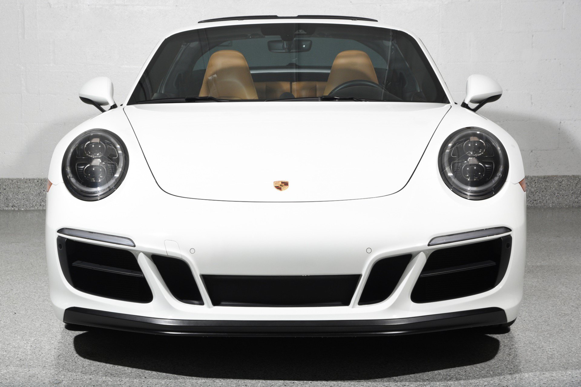 Used 2019 Porsche 911 Targa 4 GTS AWD/4WD image 10