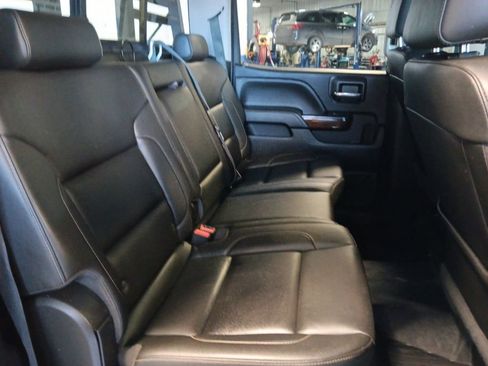 Used 2018 GMC Sierra 3500 SLT AWD/4WD image 29