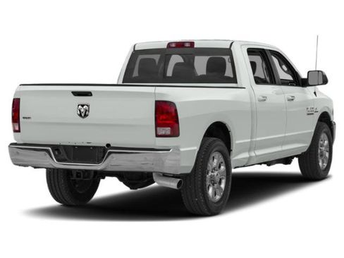Certified 2018 RAM 2500 Big Horn AWD/4WD image 2
