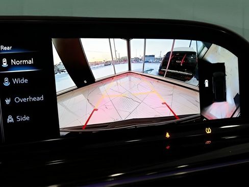 Used 2021 Cadillac Escalade ESV Sport w/ Driver Assist Tech Package image 51