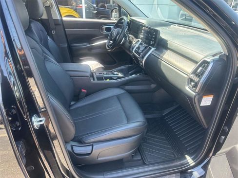 Used 2021 Kia Sorento S FWD image 8