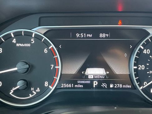 Used 2025 Nissan Rogue SV FWD image 42
