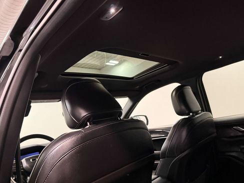 Used 2023 Jeep Grand Cherokee L Laredo image 12