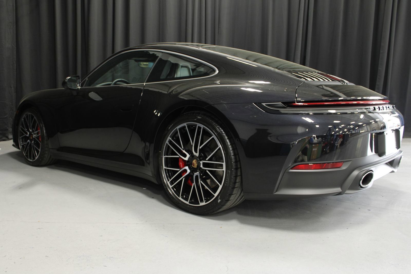 Used 2026 Porsche 911 Carrera 4S AWD/4WD image 13