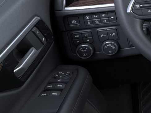 New 2026 Chevrolet Suburban LS AWD/4WD image 22
