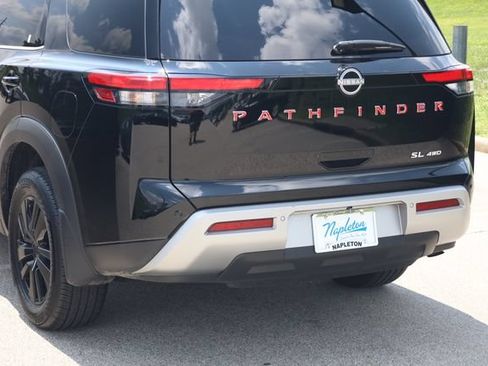 Certified 2025 Nissan Pathfinder SL AWD/4WD image 7