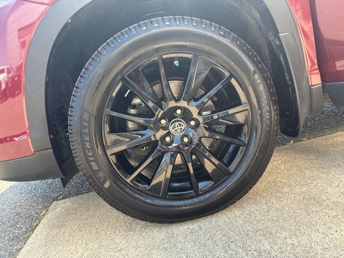 Used 2019 Toyota Highlander SE AWD/4WD image 31