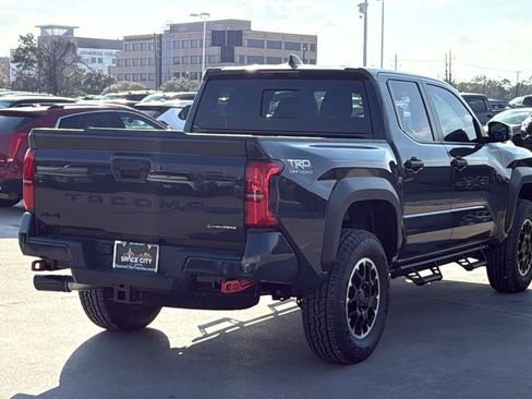 New 2026 Toyota Tacoma TRD Off-Road AWD/4WD image 7