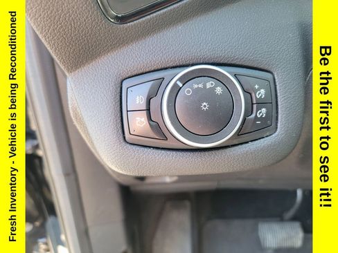 Used 2016 Ford Escape Titanium FWD image 30