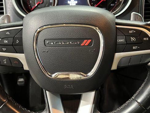 Used 2017 Dodge Charger R/T image 17