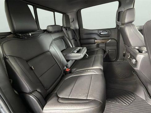 Used 2021 Chevrolet Silverado 1500 LT Trail Boss w/ Convenience Package II image 28