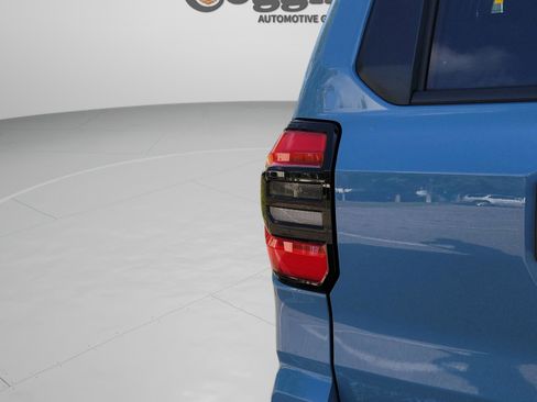 Used 2026 Toyota 4Runner SR5 RWD image 21