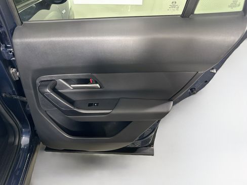 Used 2025 MAZDA CX-50 AWD 2.5 Hybrid w/ Premium Pkg image 30