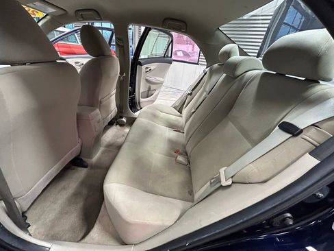 Used 2011 Toyota Corolla LE image 43