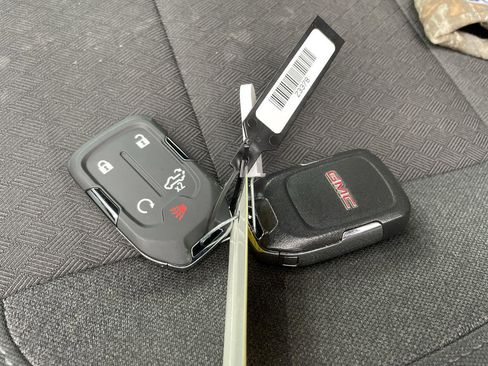 Certified 2021 GMC Sierra 1500 Elevation image 35