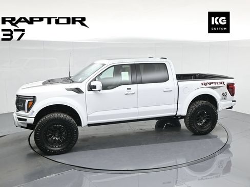 Used 2025 Ford F150 Raptor AWD/4WD image 45