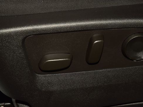 Used 2024 Chevrolet Silverado 2500 LTZ w/ LTZ Plus Package image 46