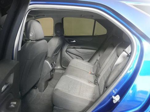 Used 2022 Chevrolet Equinox LT FWD image 28