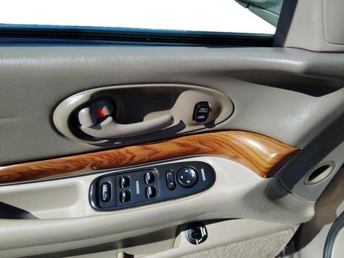 Used 2002 Buick Le Sabre Custom FWD image 13
