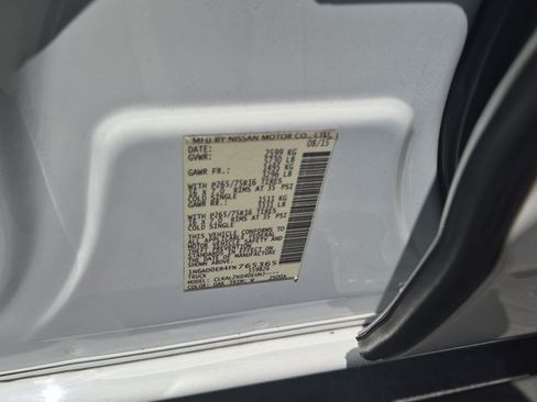 Used 2015 Nissan Frontier Desert Runner RWD image 22