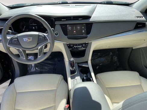 Used 2019 Cadillac XT5 Luxury FWD image 28