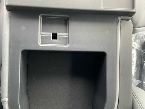 New 2025 Ford F550 4x4 Regular Cab Super Duty image 25