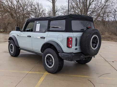 Certified 2022 Ford Bronco Badlands w/ Sasquatch Package image 5