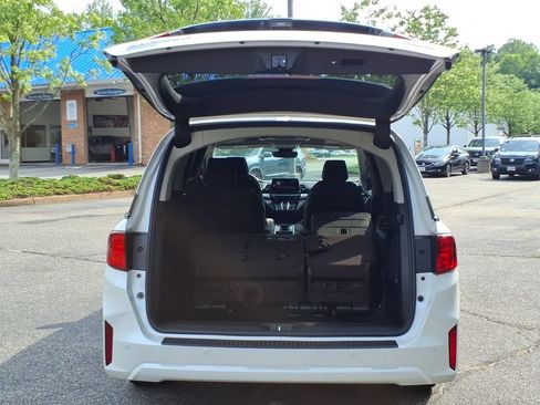 Used 2025 Honda Odyssey Touring image 21