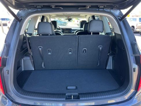 Used 2025 Kia Telluride S AWD/4WD image 17