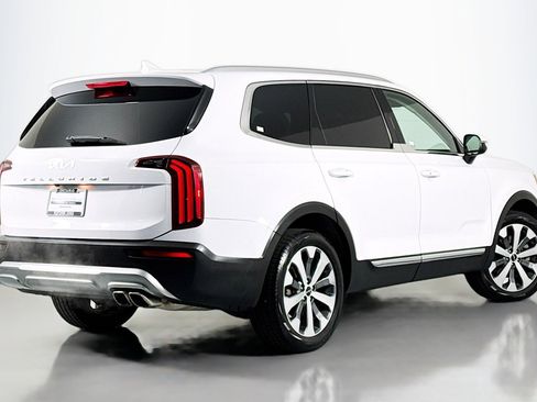 Used 2022 Kia Telluride EX w/ EX Premium Package image 12